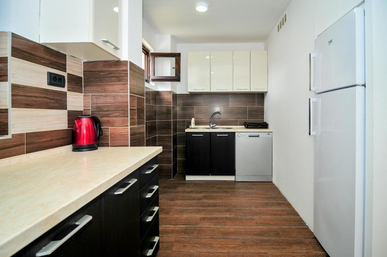 Milosavljevic Apartments ติวัต ภายนอก รูปภาพ
